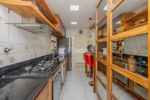 Image 10 - 919319
