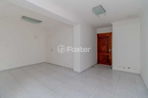 Image 18 - 919323