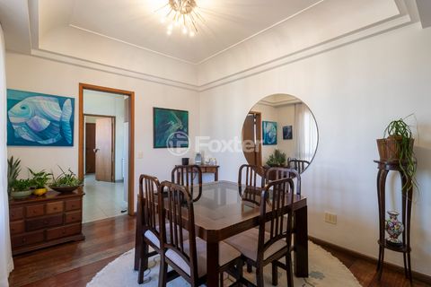 Image 4 - 919334