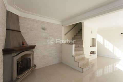 Image 10 - 919335