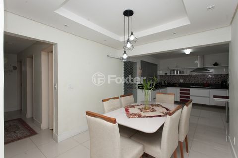 Image 19 - 919335