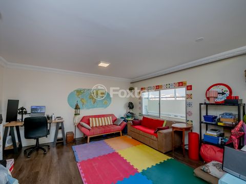 Image 19 - 919336