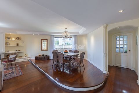Image 1 - 919357