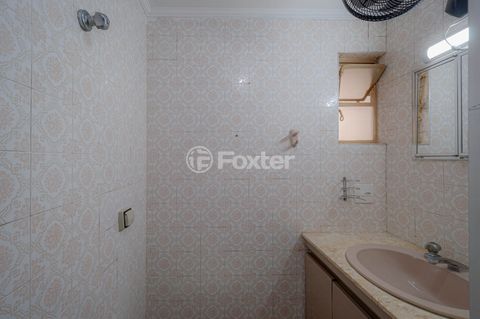 Image 17 - 919366