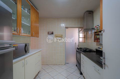 Image 6 - 919366