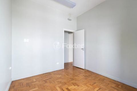 Image 6 - 919371