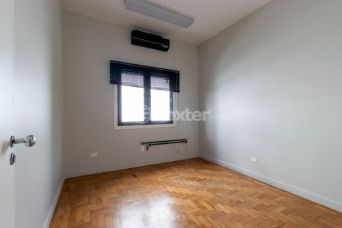 Image 7 - 919371