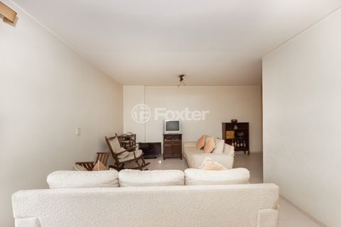 Image 10 - 919374