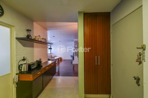 Image 10 - 919392