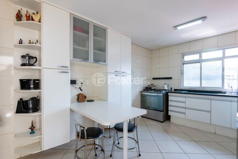 Image 13 - 919403