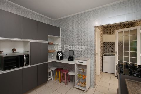 Image 19 - 919435