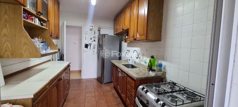 Image 5 - 919436