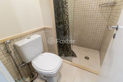Image 19 - 919439