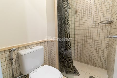 Image 7 - 919439