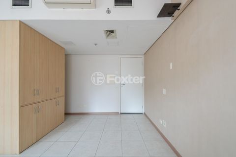 Image 7 - 919443