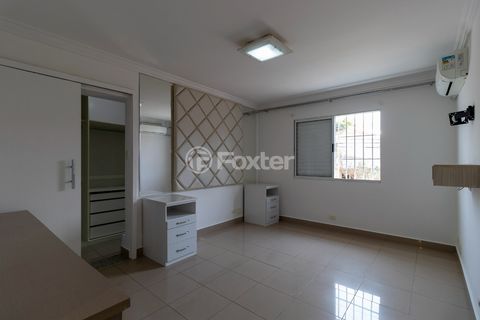 Image 11 - 919445