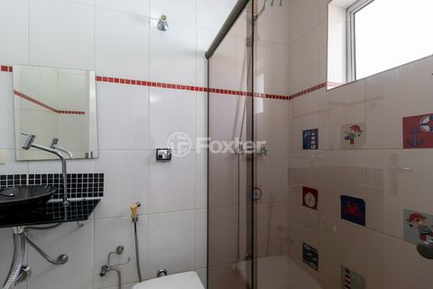 Image 19 - 919445