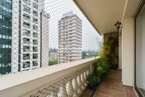 Image 17 - 919448