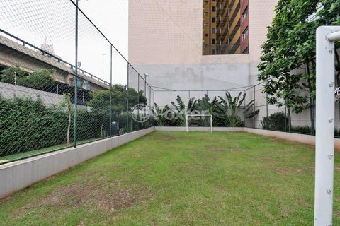 Image 13 - 919451
