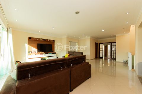 Image 4 - 919475