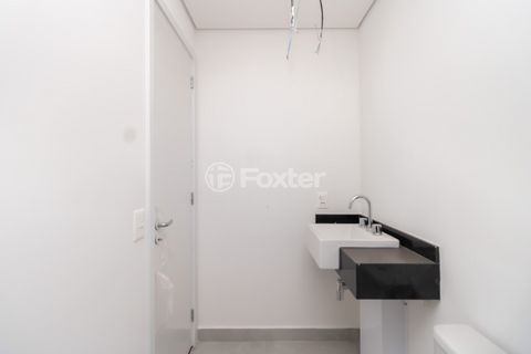 Image 17 - 919484