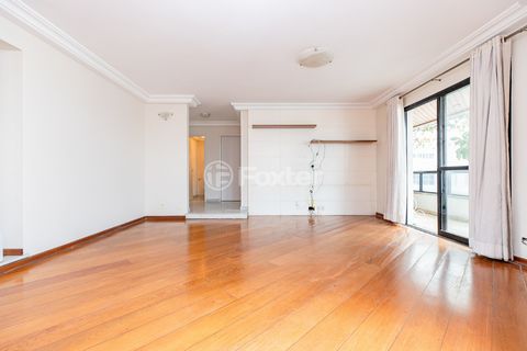 Image 9 - 919529