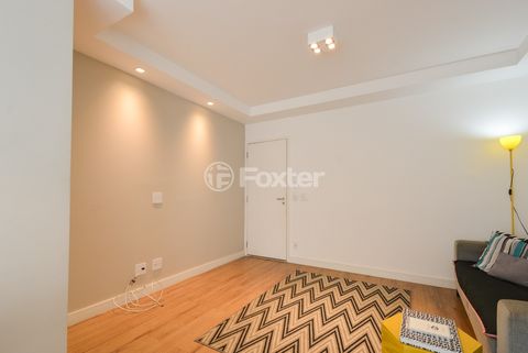 Image 7 - 919530