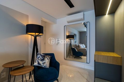 Image 3 - 919532