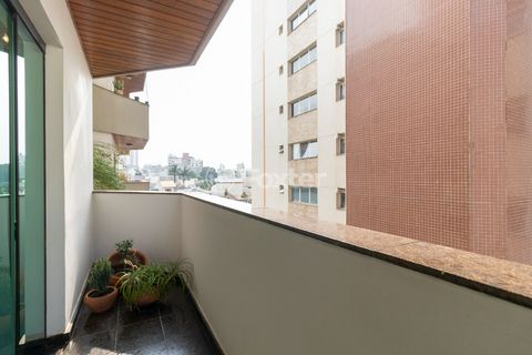 Image 3 - 919534