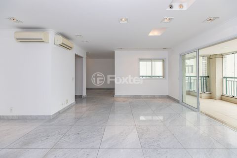 Image 2 - 919536