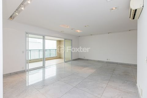 Image 9 - 919536