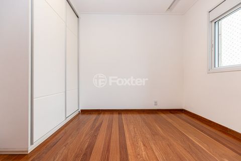Image 14 - 919536