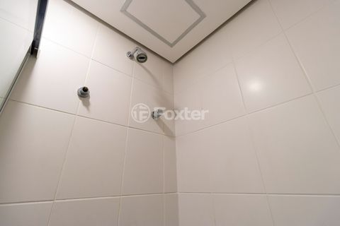 Image 12 - 919538