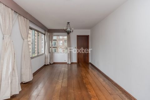 Image 4 - 919552