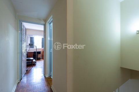 Image 14 - 919562