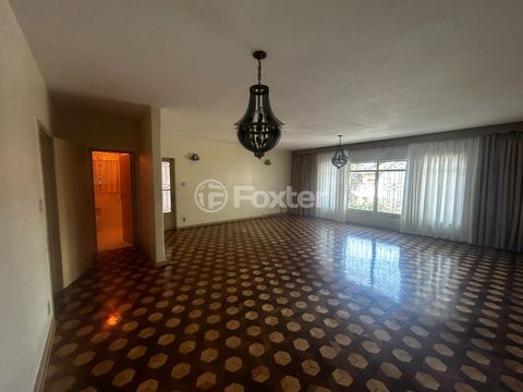 Image 5 - 919563