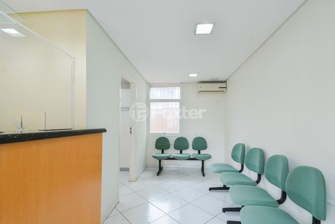 Image 1 - 919574