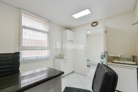 Image 15 - 919574