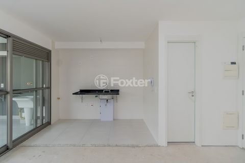 Image 4 - 919575