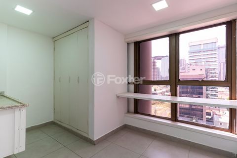 Image 11 - 919581
