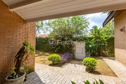 Image 3 - 919582