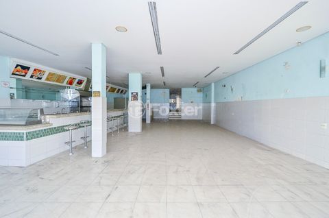 Image 5 - 919624
