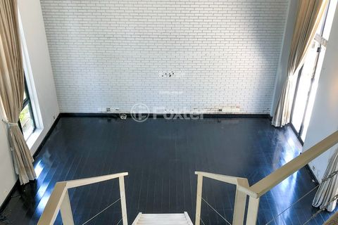 Image 3 - 919668