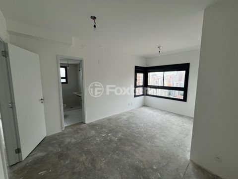 Image 11 - 919676