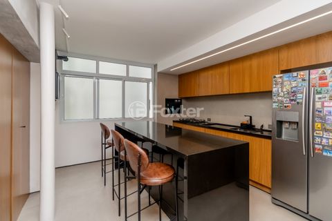 Image 4 - 919698
