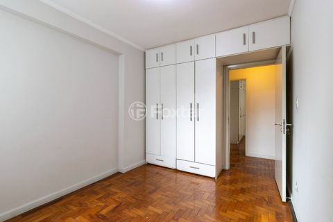 Image 11 - 919704