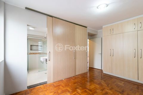 Image 17 - 919704
