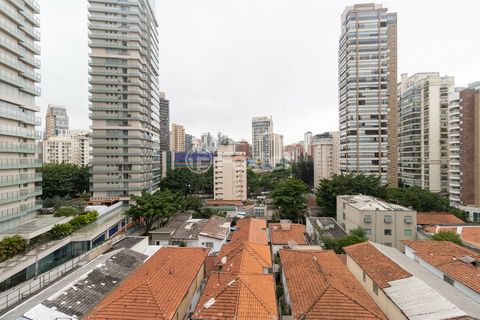 Image 11 - 919712