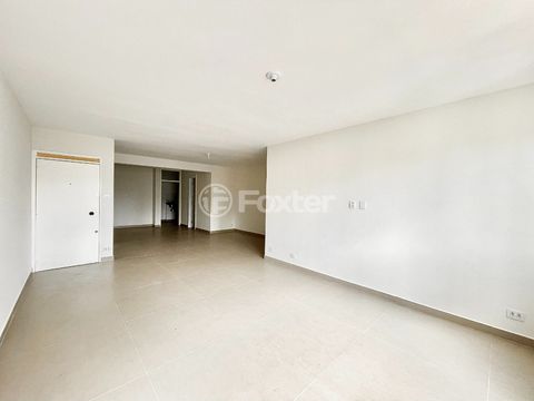 Image 1 - 919715