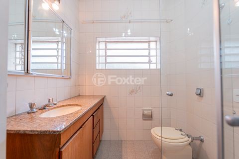 Image 19 - 919719
